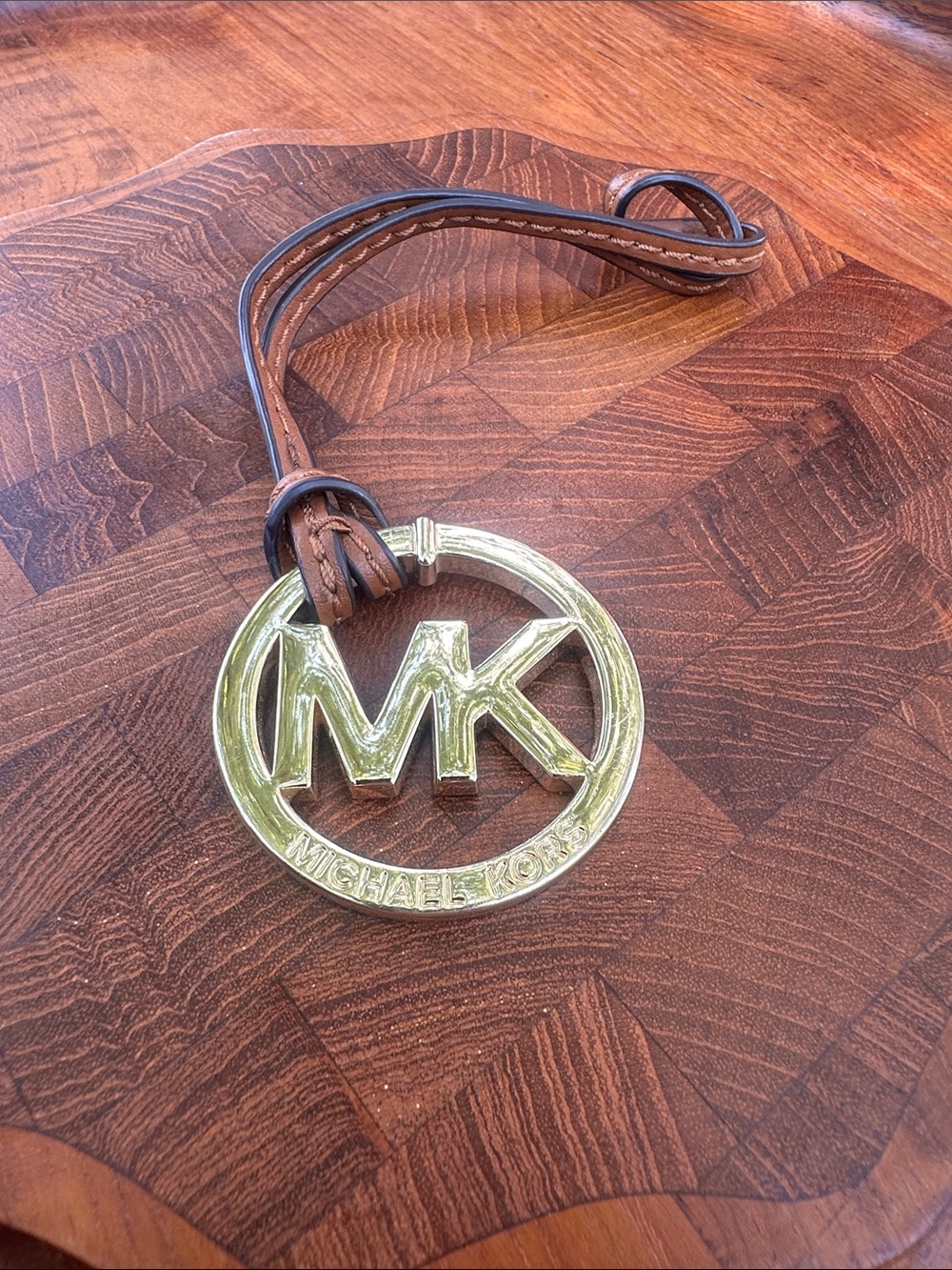 Michael Kors Gold MK Purse Pendant Leather